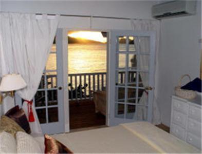 Freshwater Pond Fort Recovery Villa Suites Hotel מראה חיצוני תמונה